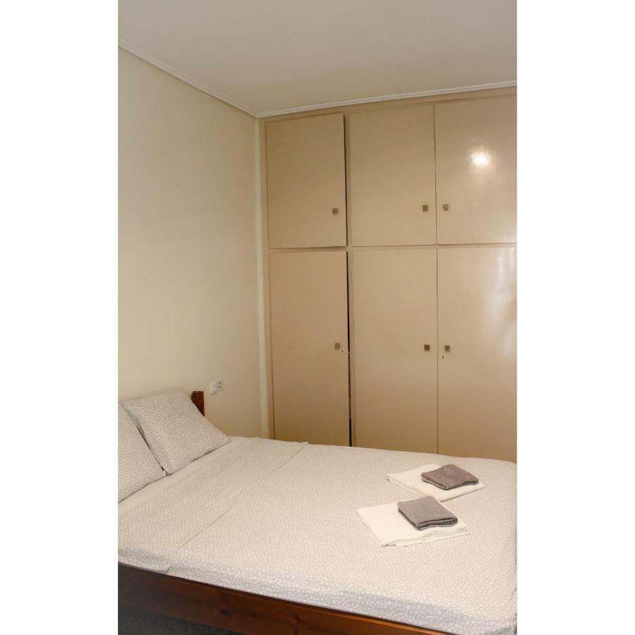 Loutraki Suites Εξωτερικό φωτογραφία